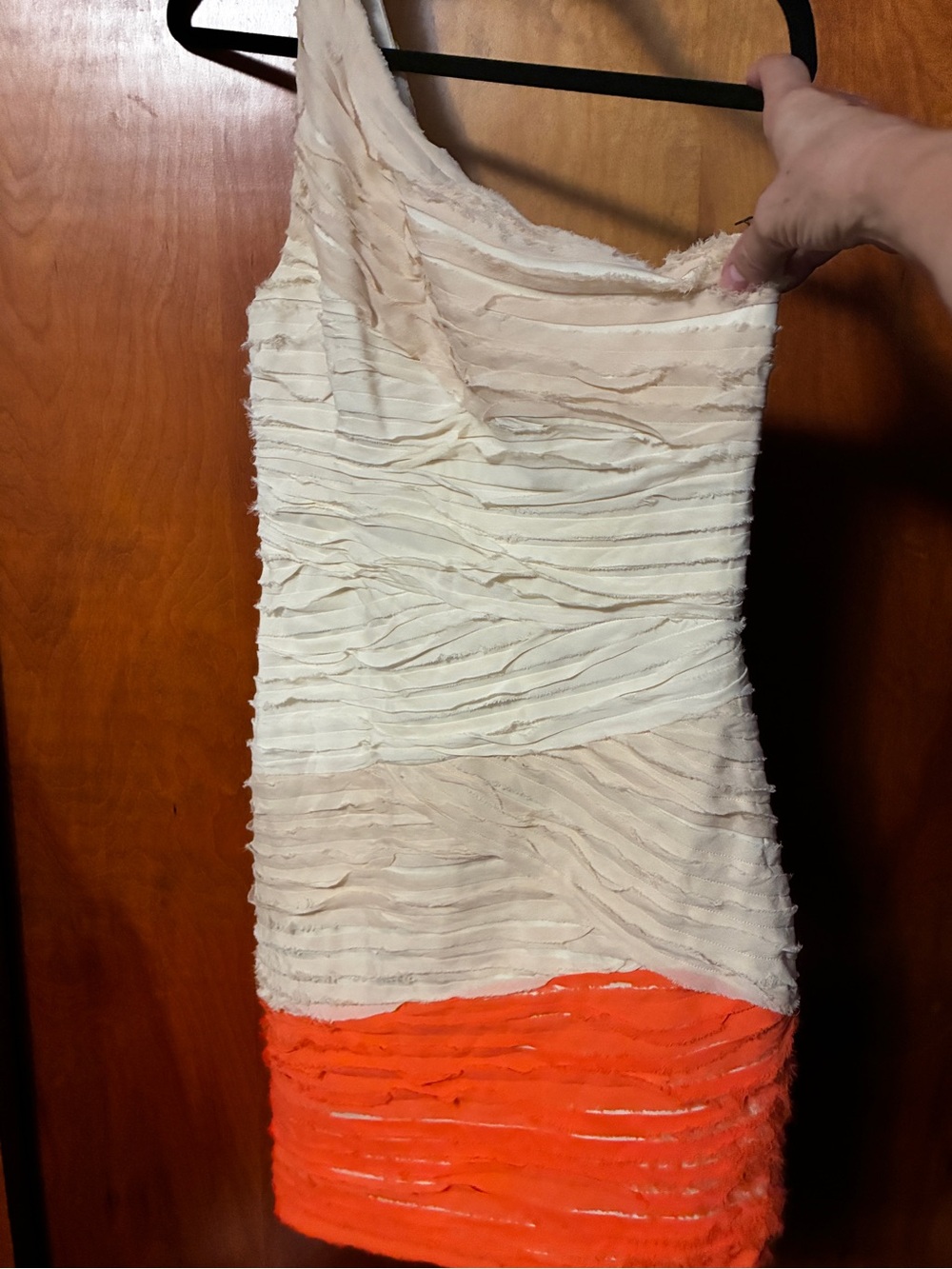 Kardashian Bebe Women’s One Shoulder Sleeveless Colorblock Textured mini dress - Picture 3 of 9